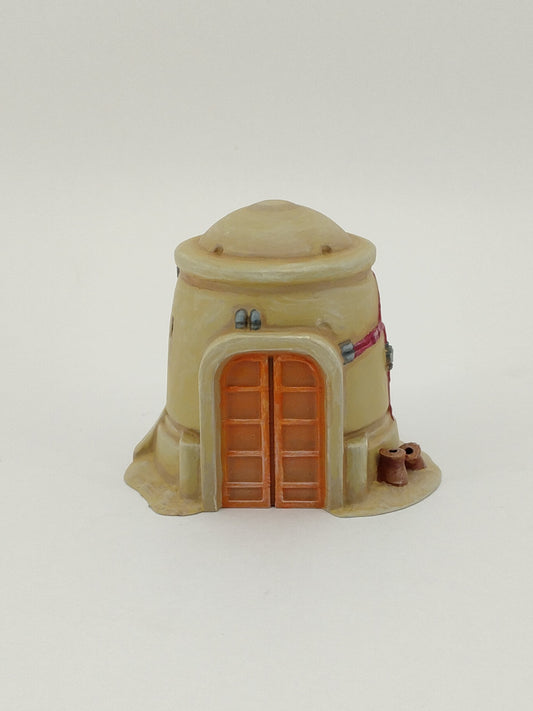 Streets of Yar'Kassy - Desert Outhouse