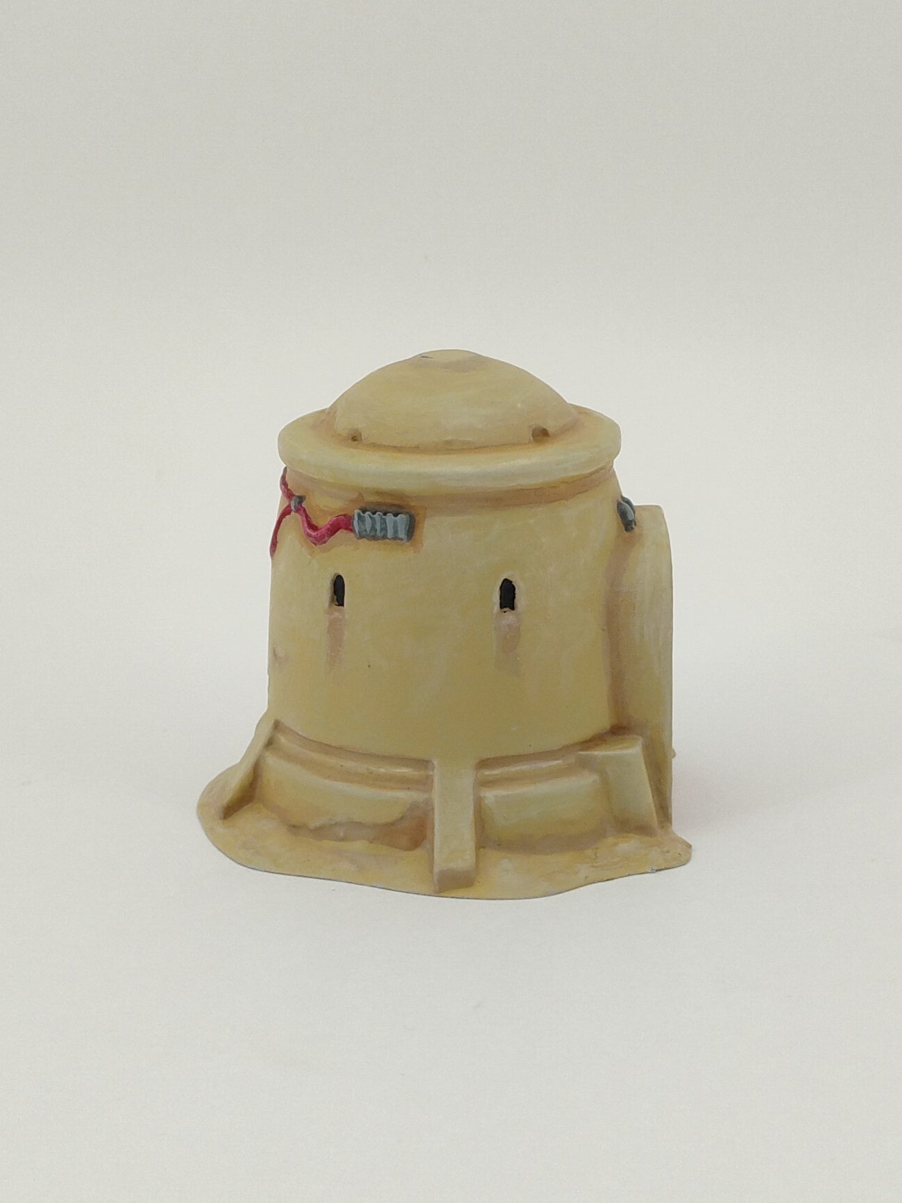 Streets of Yar'Kassy - Desert Outhouse